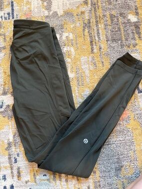 Lululemon arm green Athletic Leggings with Logo
